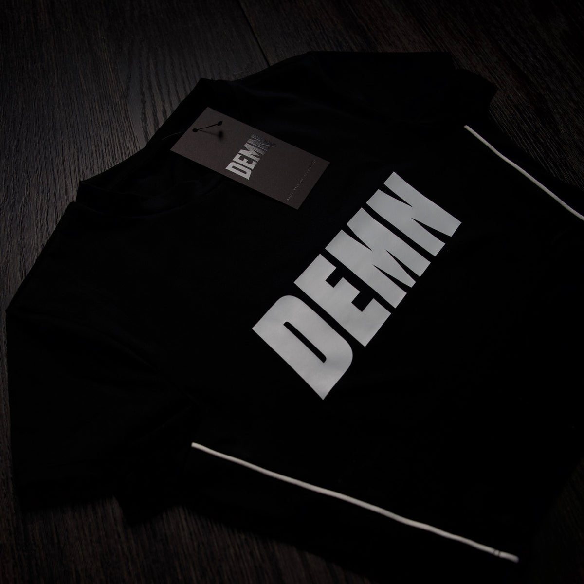 DEMN FIT Crop